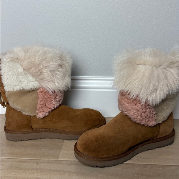 Ugg Classic Short Patchwork Boots | Faux Fur Lined Suede | Pink White | Sz 9 - Picture 3 of 6